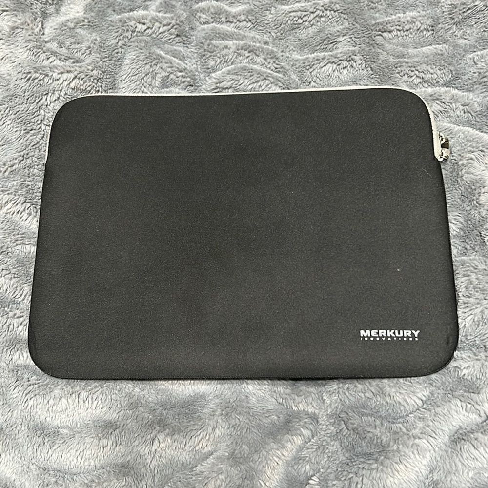 Merkury 13” Laptop Case
